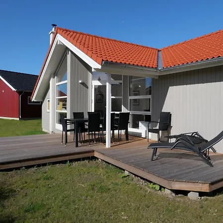 Haus In Grobenbrode Mit Terrasse * Großenbrode
